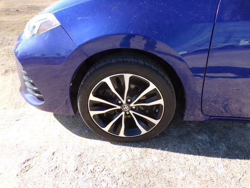 Used 2017 Toyota Corolla SE image 11