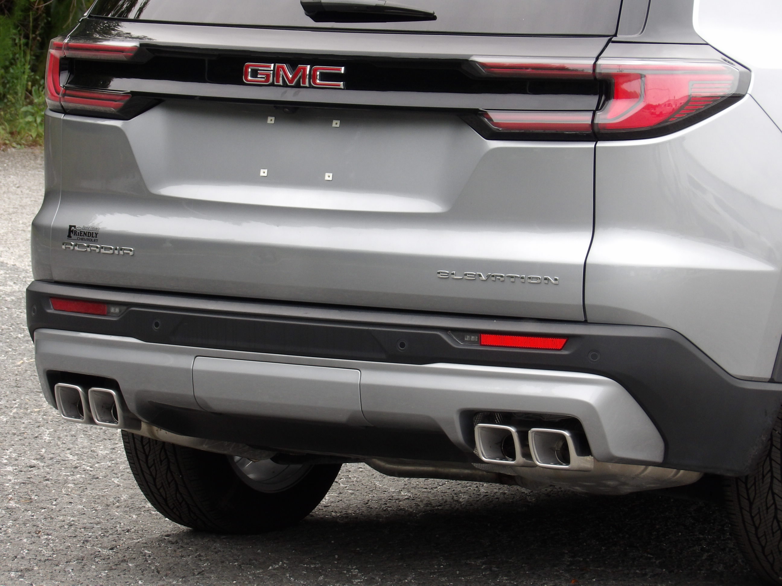 Used 2026 GMC Acadia FWD Elevation image 11