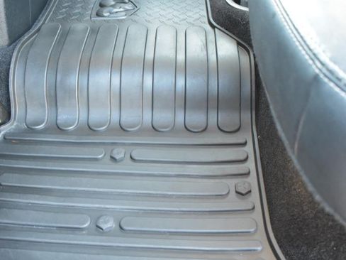 Used 2017 RAM 3500 Laramie image 18