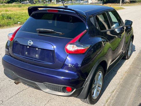 Used 2015 Nissan Juke SV image 5