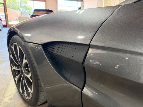 Used 2019 Aston Martin V8 Vantage Coupe RWD image 18