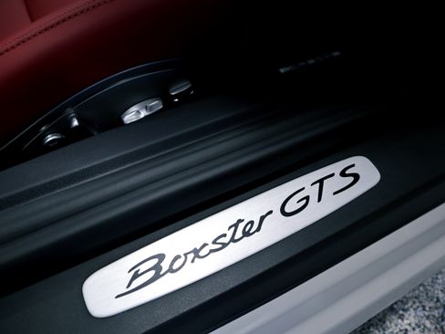 Used 2024 Porsche 718 Boxster GTS image 37