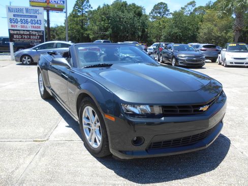 Used 2015 Chevrolet Camaro LT Convertible RWD image 3