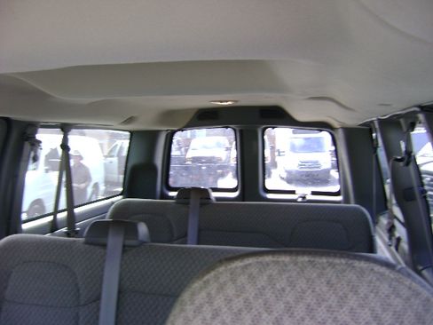 Used 2008 Chevrolet Express 1500 image 14