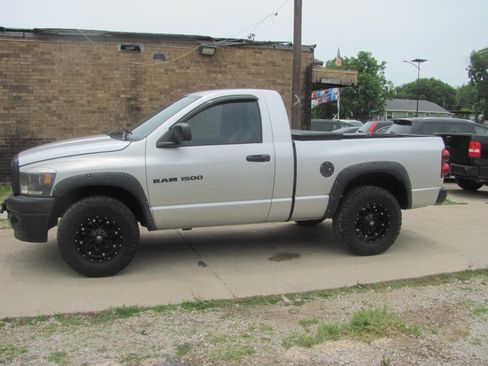 Used 2007 Dodge Ram 1500 Truck 2WD Regular Cab ST image 1