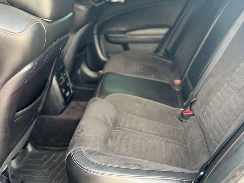 Used 2018 Dodge Charger Daytona Scat Pack RWD image 16