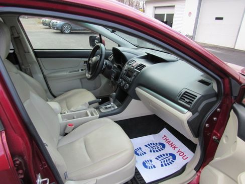 Used 2014 Subaru XV Crosstrek 2.0i Limited image 16