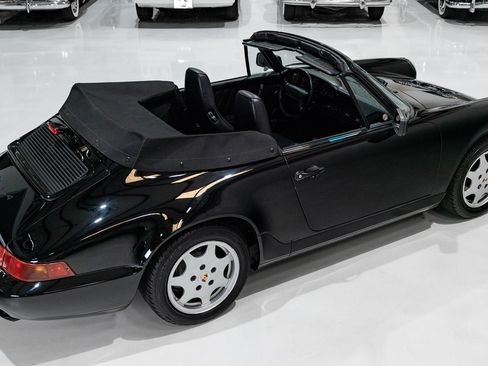 Used 1991 Porsche 911 Carrera 4 image 16