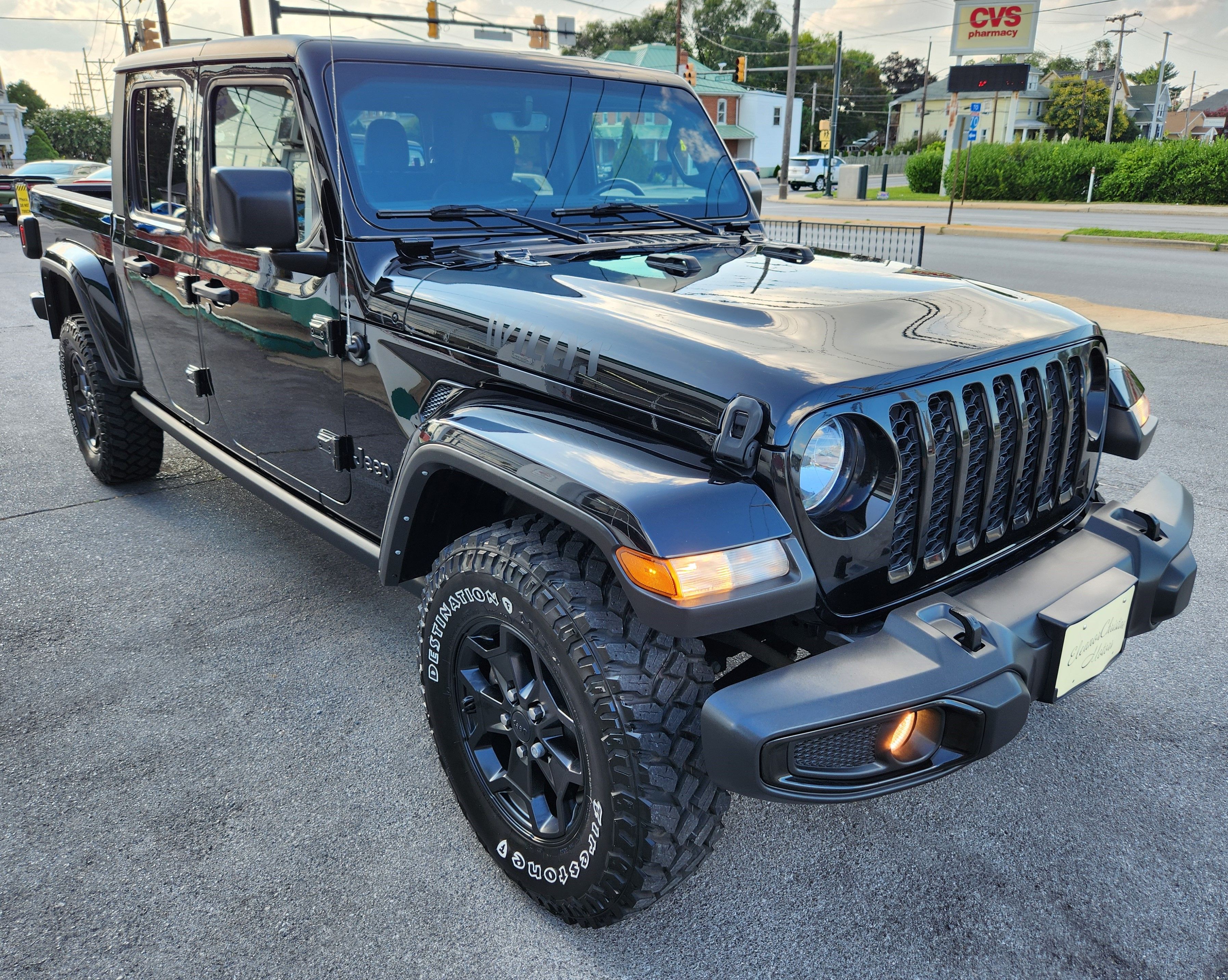 Used 2021 Jeep Gladiator Sport AWD/4WD image 4