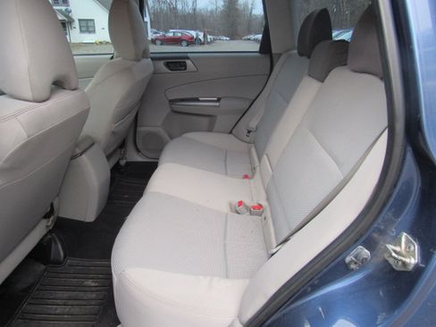 Used 2013 Subaru Forester 2.5X image 14