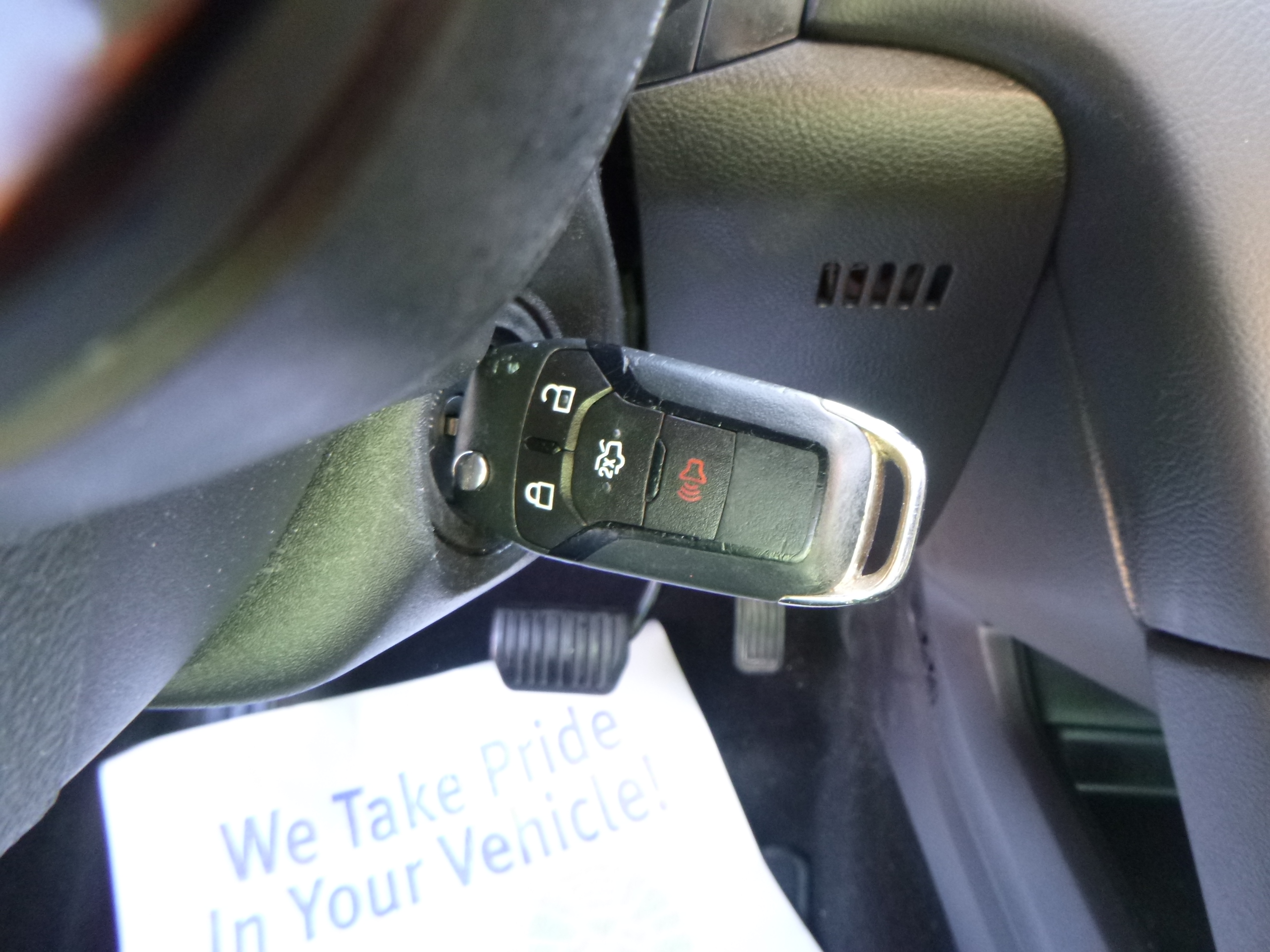 Used 2014 Ford Fusion SE FWD image 22
