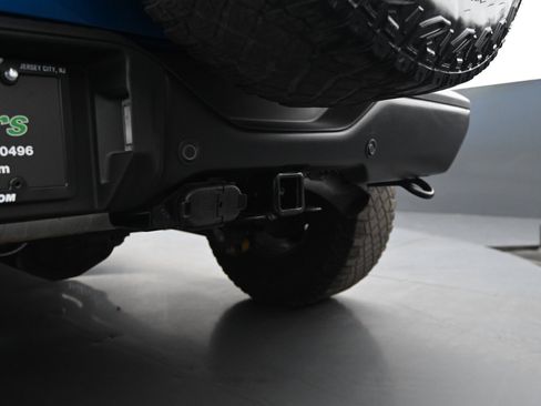 Used 2021 Ford Bronco Badlands image 17