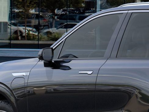 New 2026 Cadillac Vistiq Luxury image 12