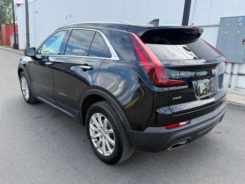 Used 2019 Cadillac XT4 Luxury image 4