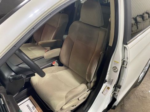 Used 2012 Honda CR-V FWD EX image 8