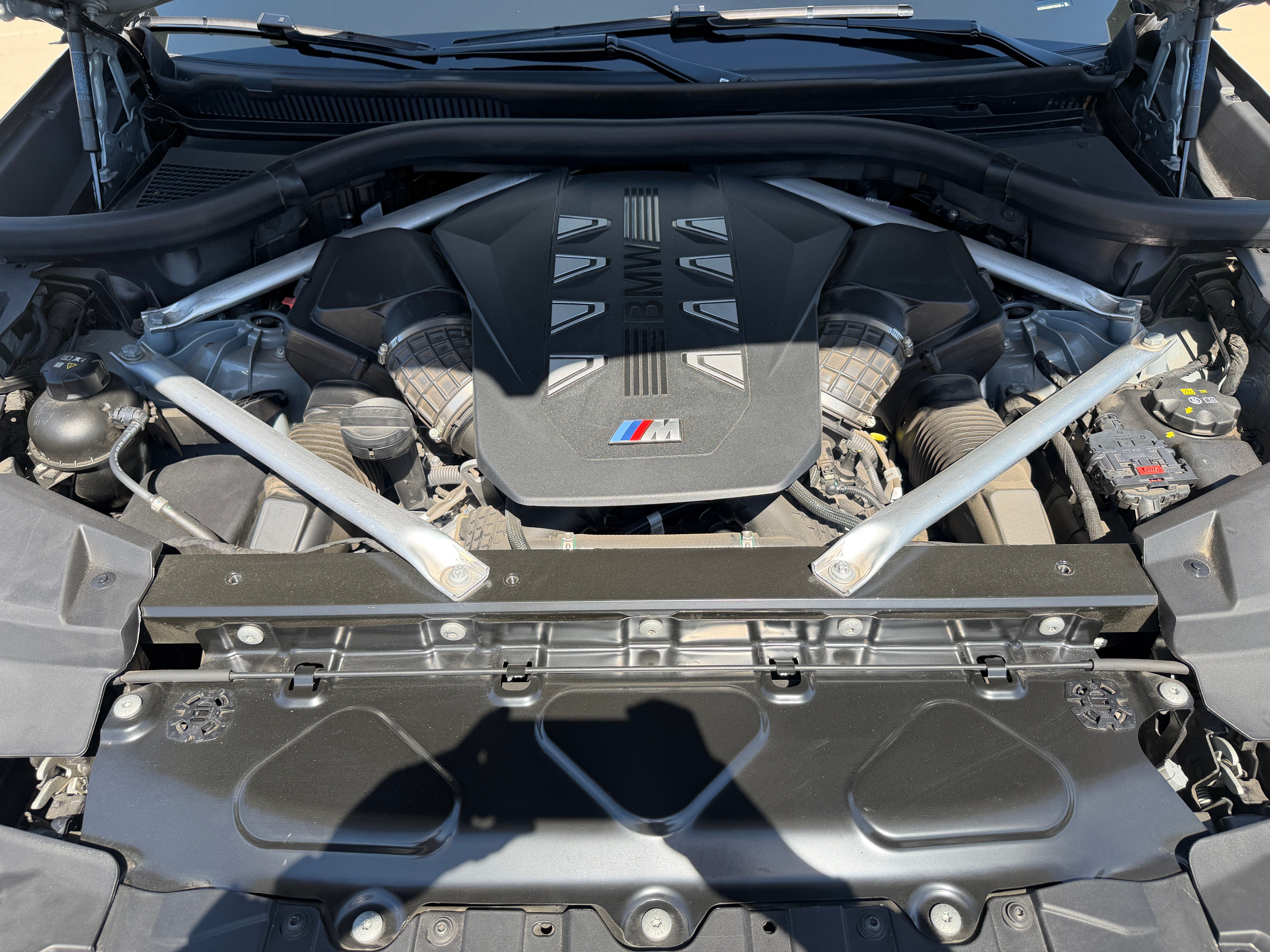Used 2024 BMW X5 M60i AWD/4WD image 4