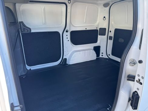 Used 2020 Nissan NV200 S FWD image 5