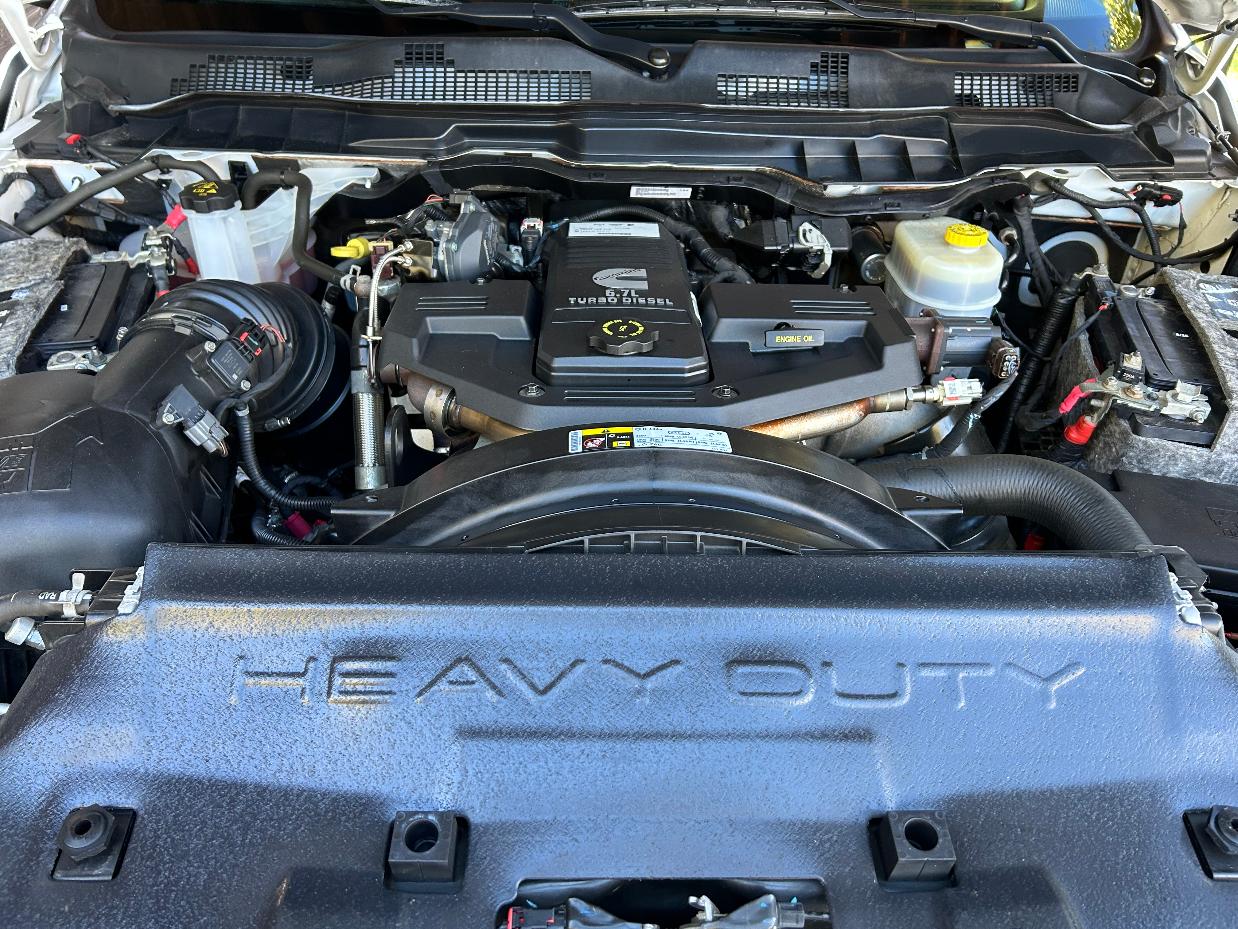 Used 2018 RAM 2500 4x4 Crew Cab Laramie image 22