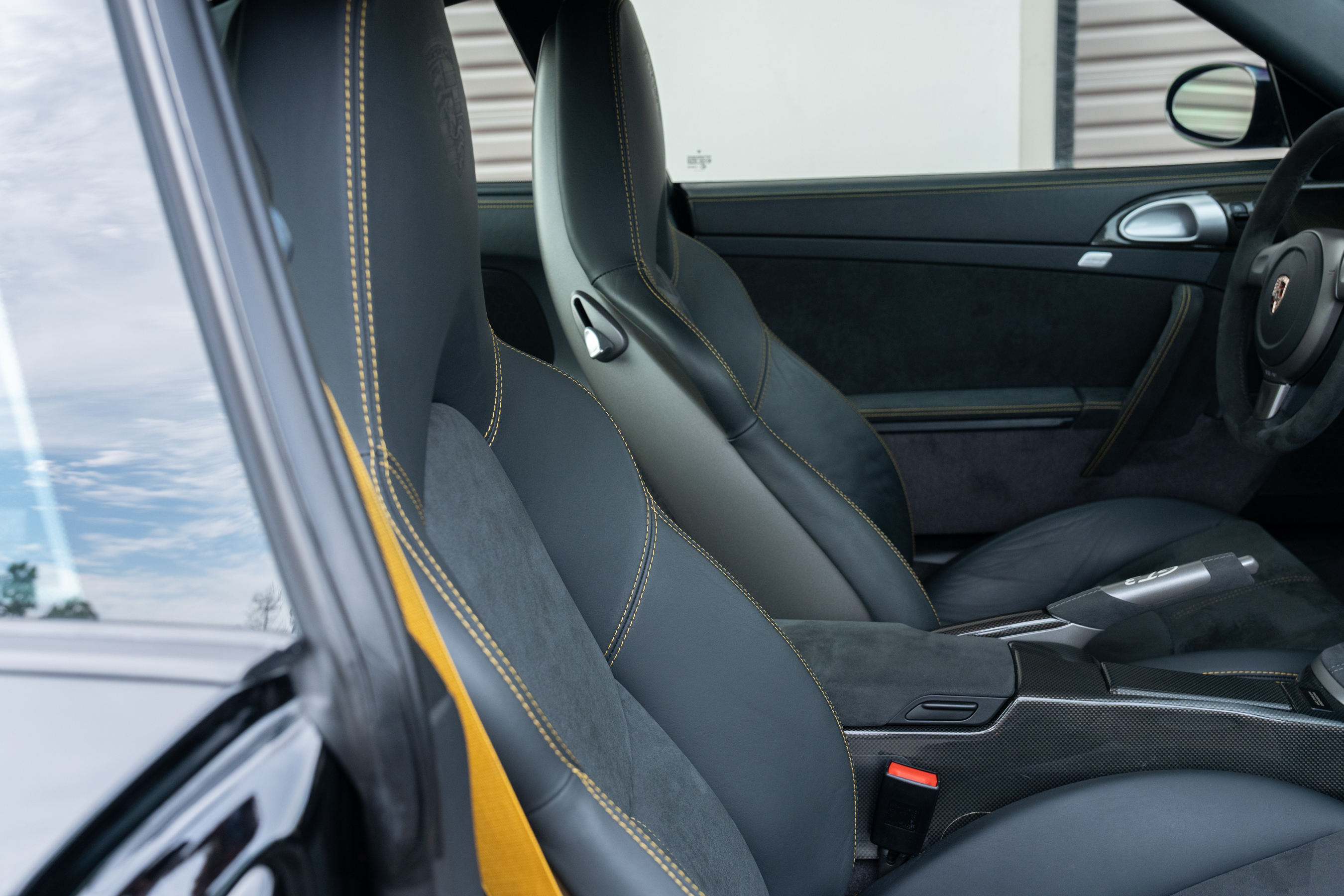 Used 2007 Porsche 911 GT3 RWD image 75