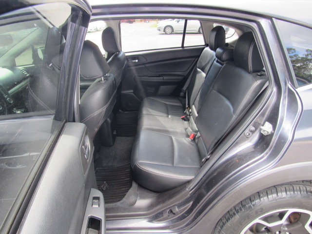 Used 2013 Subaru XV Crosstrek 2.0i Limited AWD/4WD image 16