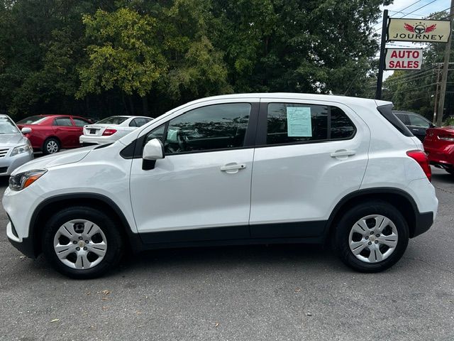 Used 2017 Chevrolet Trax FWD LS image 2