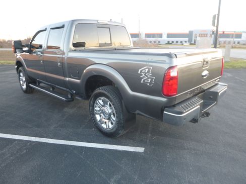 Used 2016 Ford F250 Lariat image 8