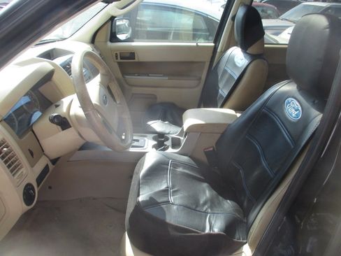 Used 2012 Ford Escape XLT image 11