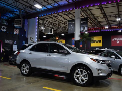 Used 2018 Chevrolet Equinox Premier image 7