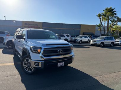 Used 2014 Toyota Tundra 4x4 CrewMax SR5