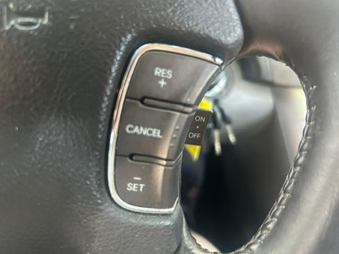 Used 2010 Hyundai Sonata V6 FWD image 10