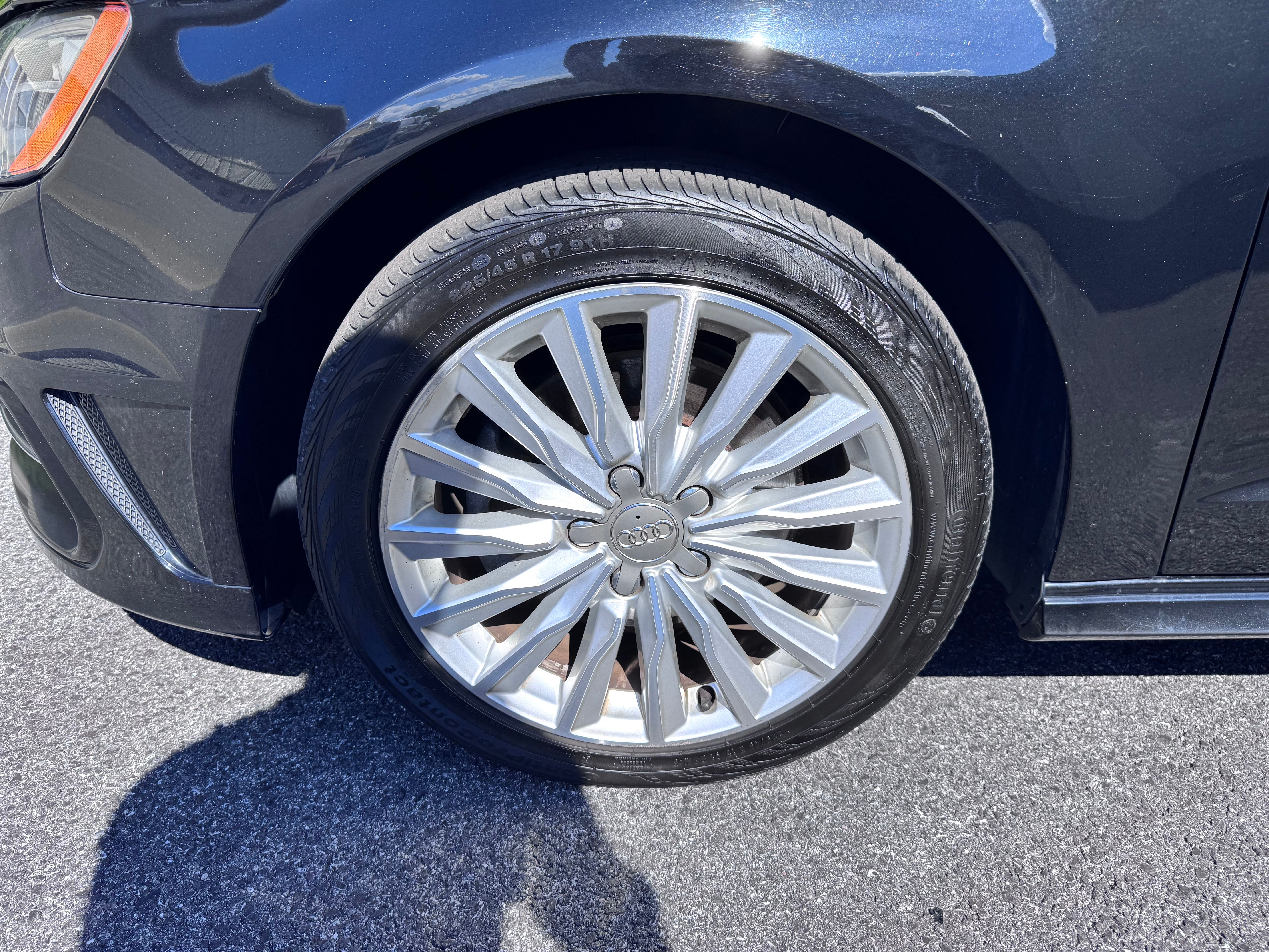 Used 2016 Audi A3 e-tron Premium FWD image 10
