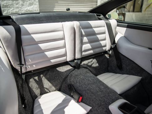 Used 1992 Porsche 911 Carrera image 40