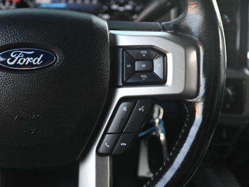 Used 2022 Ford F250 Lariat image 35