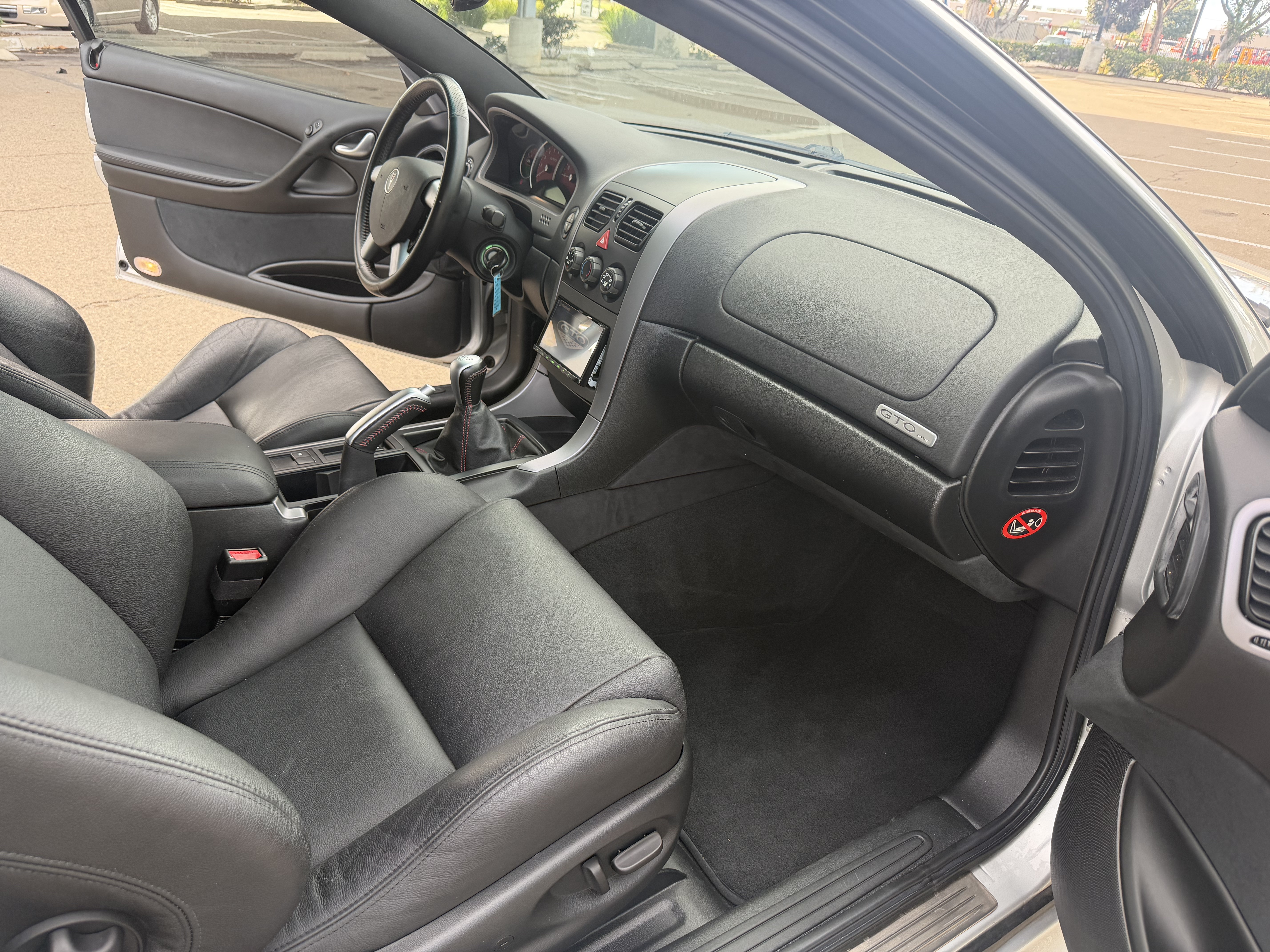 Used 2004 Pontiac GTO UNAVAIL RWD image 35