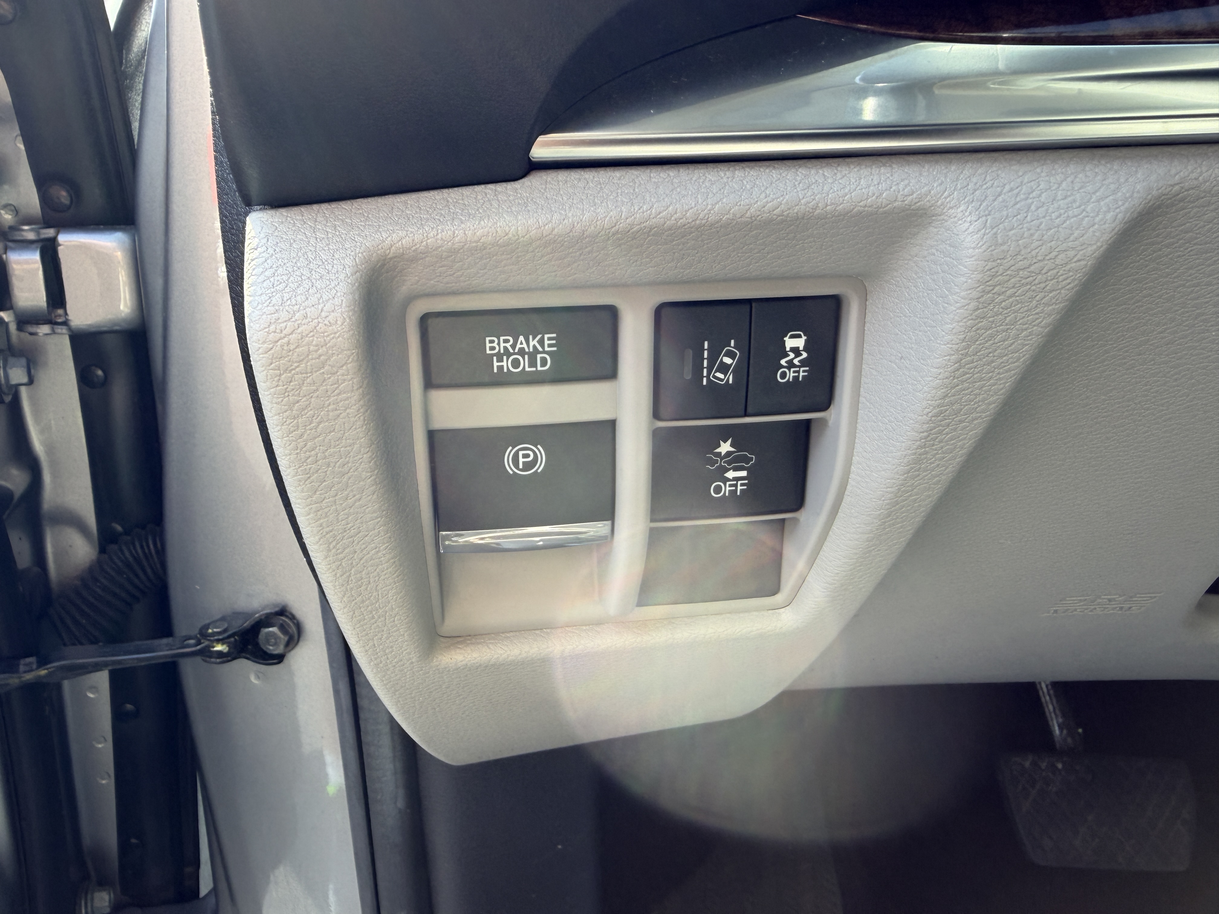 Used 2020 Acura MDX SH-AWD image 7