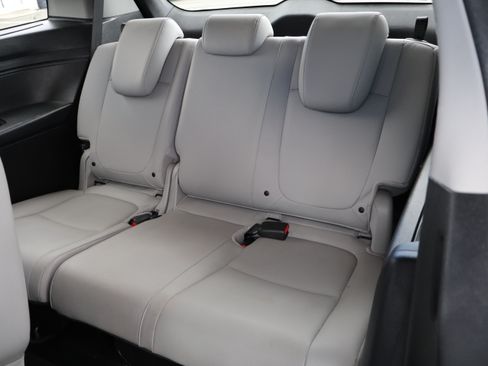 Used 2018 Honda Odyssey Touring image 14