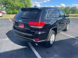 Used 2018 Jeep Grand Cherokee Laredo image 3