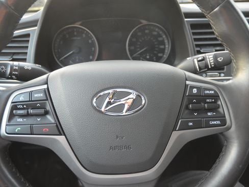 Used 2018 Hyundai Elantra Value Edition image 12