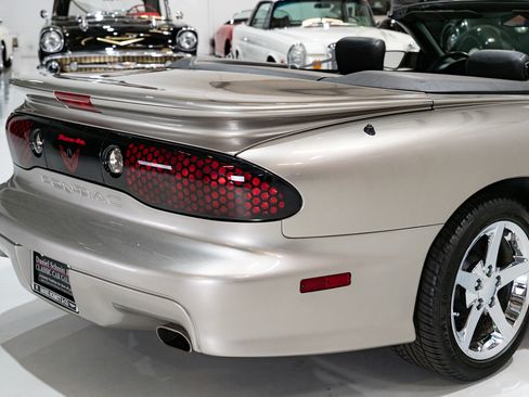 Used 2002 Pontiac Firebird Trans Am image 38