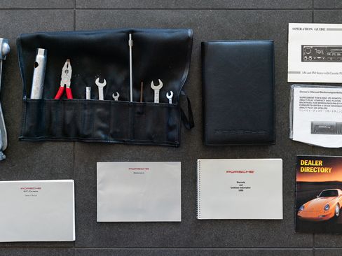 Used 1995 Porsche 911 Carrera image 70