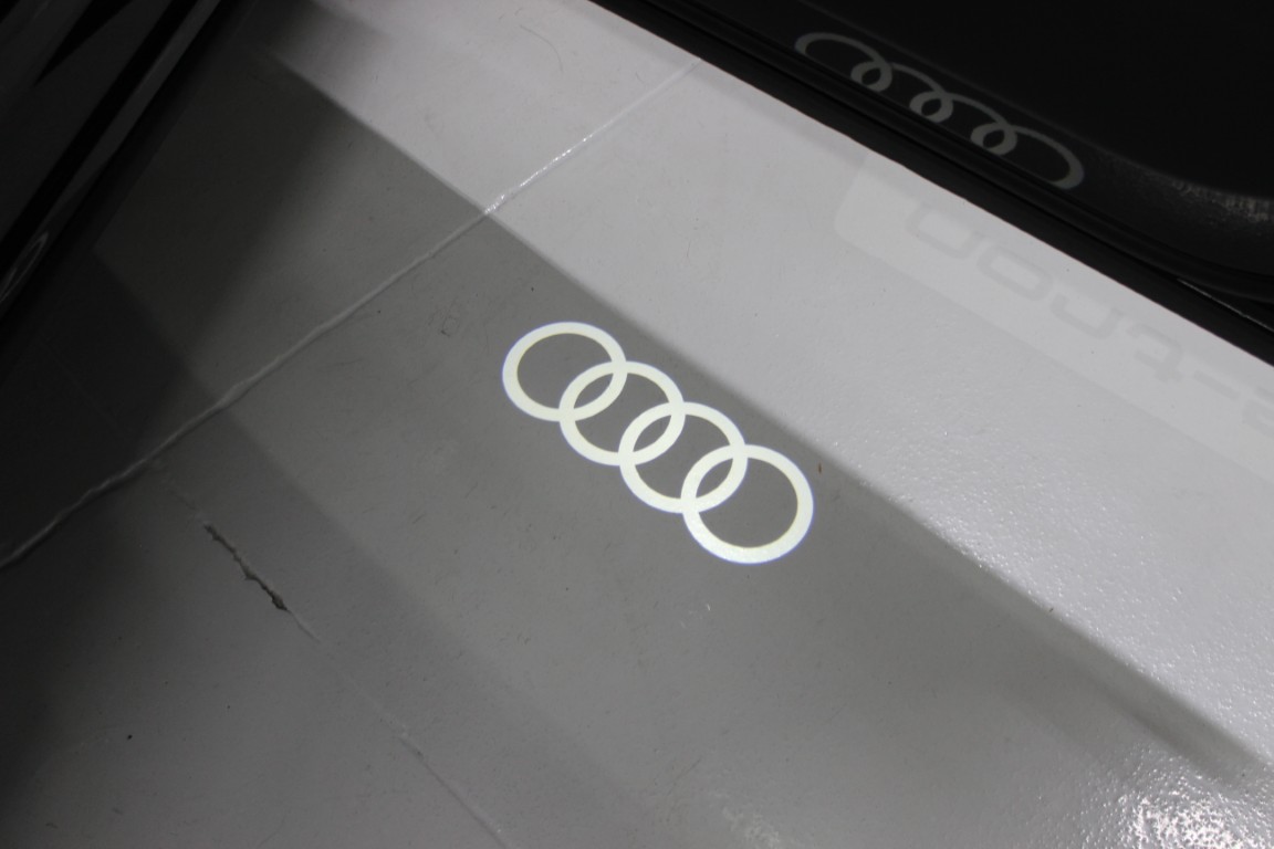 Used 2025 Audi Q4 e-tron Premium RWD image 40
