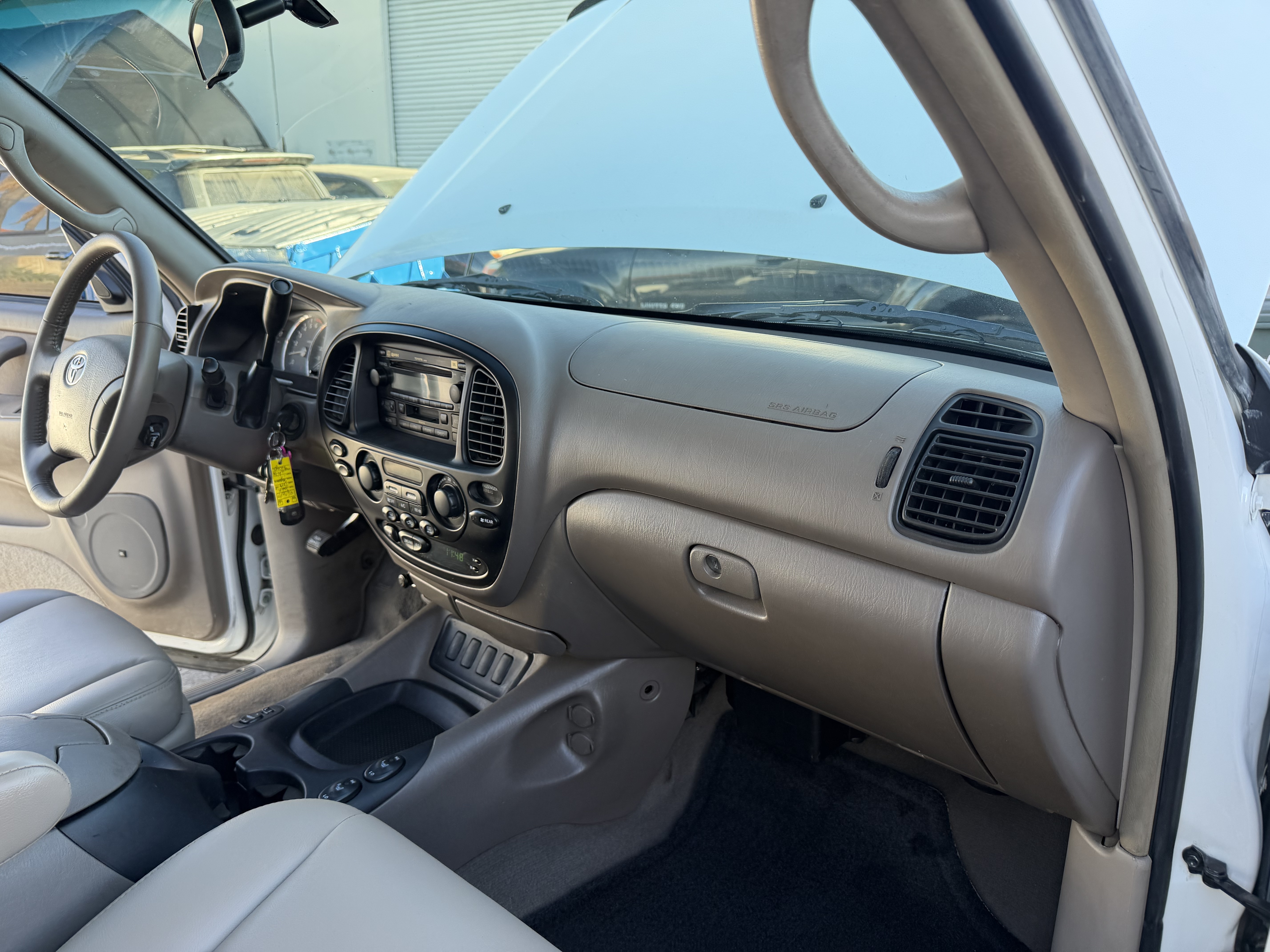 Used 2007 Toyota Sequoia 4WD SR5 image 32
