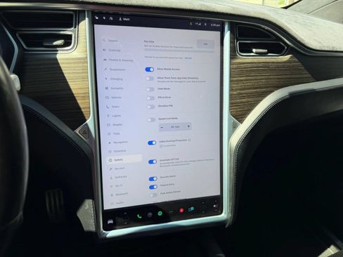 Used 2016 Tesla Model X 90D AWD/4WD image 60