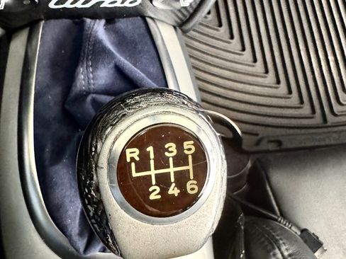 Used 2002 Porsche 911 Turbo AWD/4WD image 13