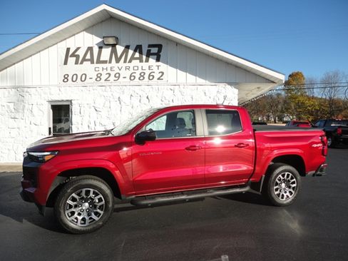 Used 2023 Chevrolet Colorado LT image 1