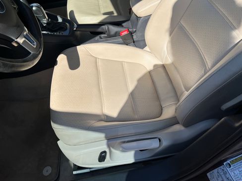 Used 2013 Volkswagen Jetta SE Sedan FWD image 9