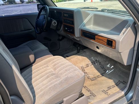 Used 1995 Dodge Dakota 4x4 Club Cab image 8