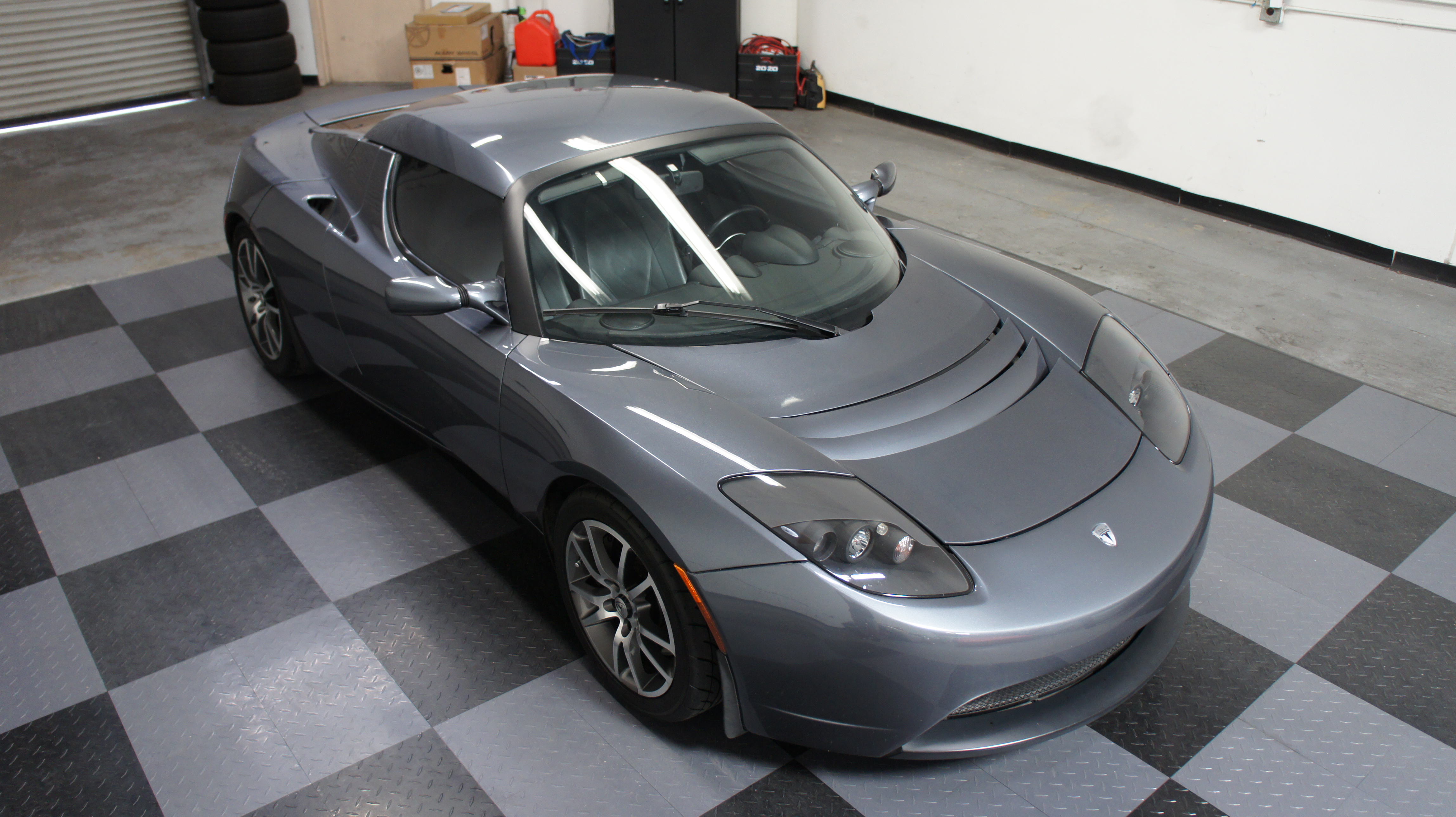 Used 2008 Tesla Roadster RWD image 14