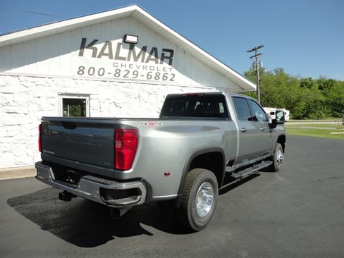 New 2026 Chevrolet Silverado 3500 4x4 Crew Cab LTZ image 10