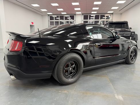 Used 2012 Ford Mustang GT image 4